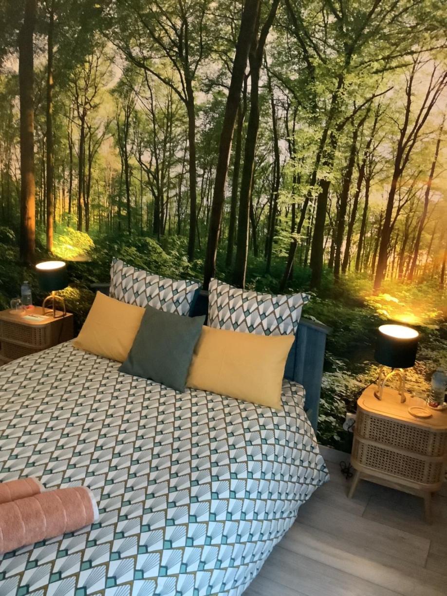 Le Cheval Blanc Bed & Breakfast แซร์ ภายนอก รูปภาพ
